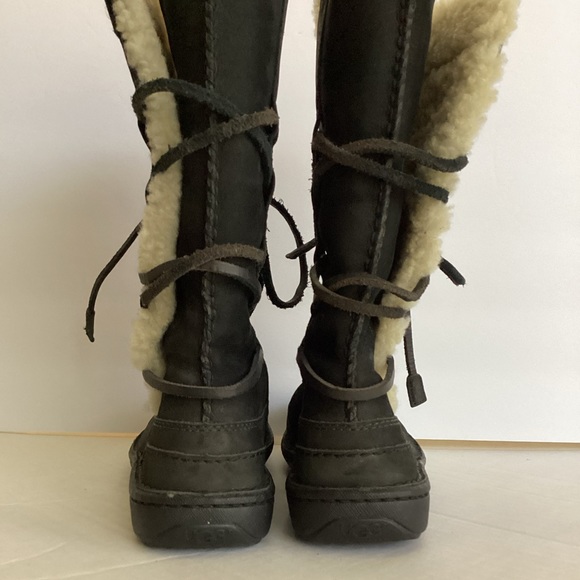 UGG Catalina Tall Black Suede Shearling Leather Wrap Strap Boots Size 6 - Picture 12 of 15